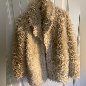 New synthetic fur hnm coat size small